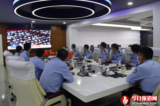 賓縣公安局組織收聽收看第十三屆全國(guó)人民代表大會(huì)第三次會(huì)議開幕會(huì)145.png