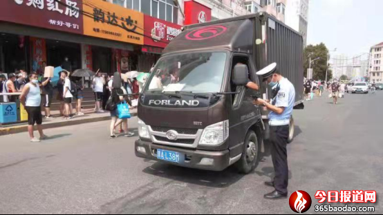除隱患、防事故、保安全哈市交警全面打響預防道路交通事故百日攻堅戰(zhàn)！(1)885.png