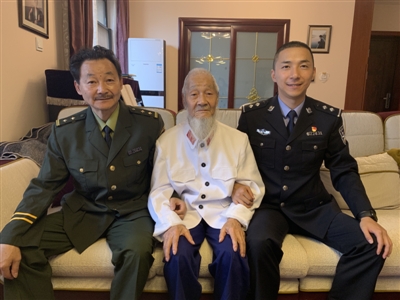 족 掛Oľ `гʹ