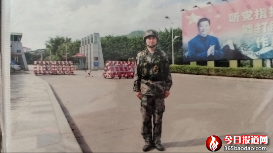 徐靜博青春灑軍營(yíng) 煥彩立新功374.png