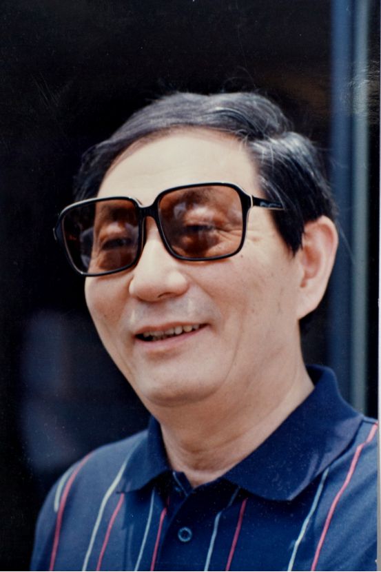 朱镕基在周口考察調(diào)研考察糧棉主產(chǎn)區(qū)農(nóng)業(yè)種植紀實298_副本.jpg