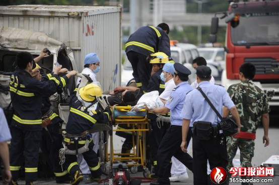 車禍無(wú)情人有情414.png
