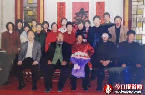 懷念父親(全文)11207.png