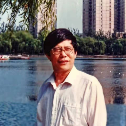 心中母親重千鈞1588.png